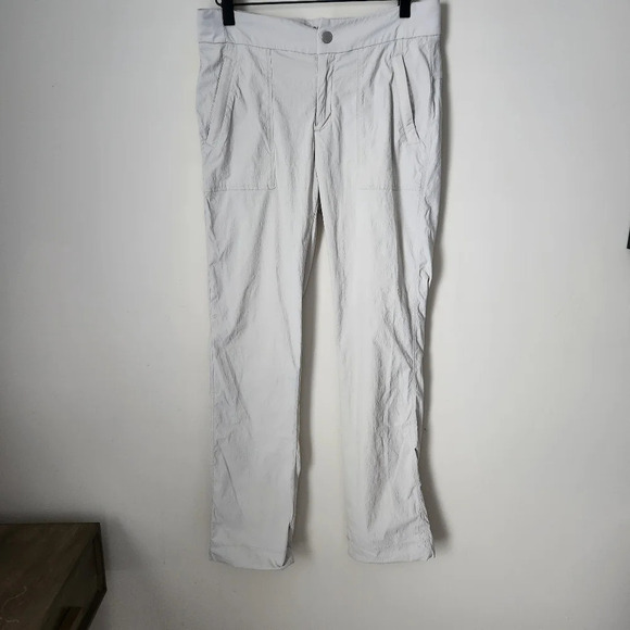 Athleta | Trekkie Hike Straight Leg Pant in Birch Grey - Size 6 - Picture 2 of 14